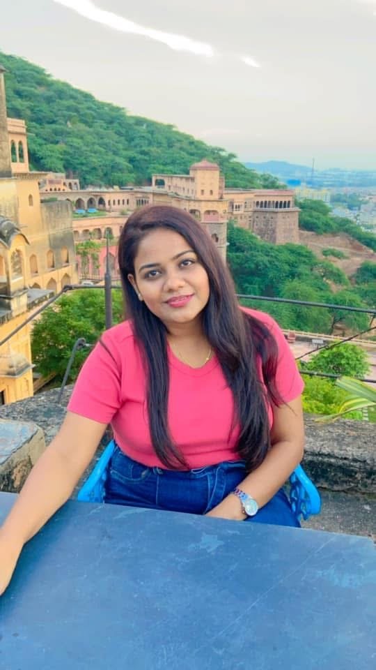 Roli Jaiswal - Founder of Evoque Affairs