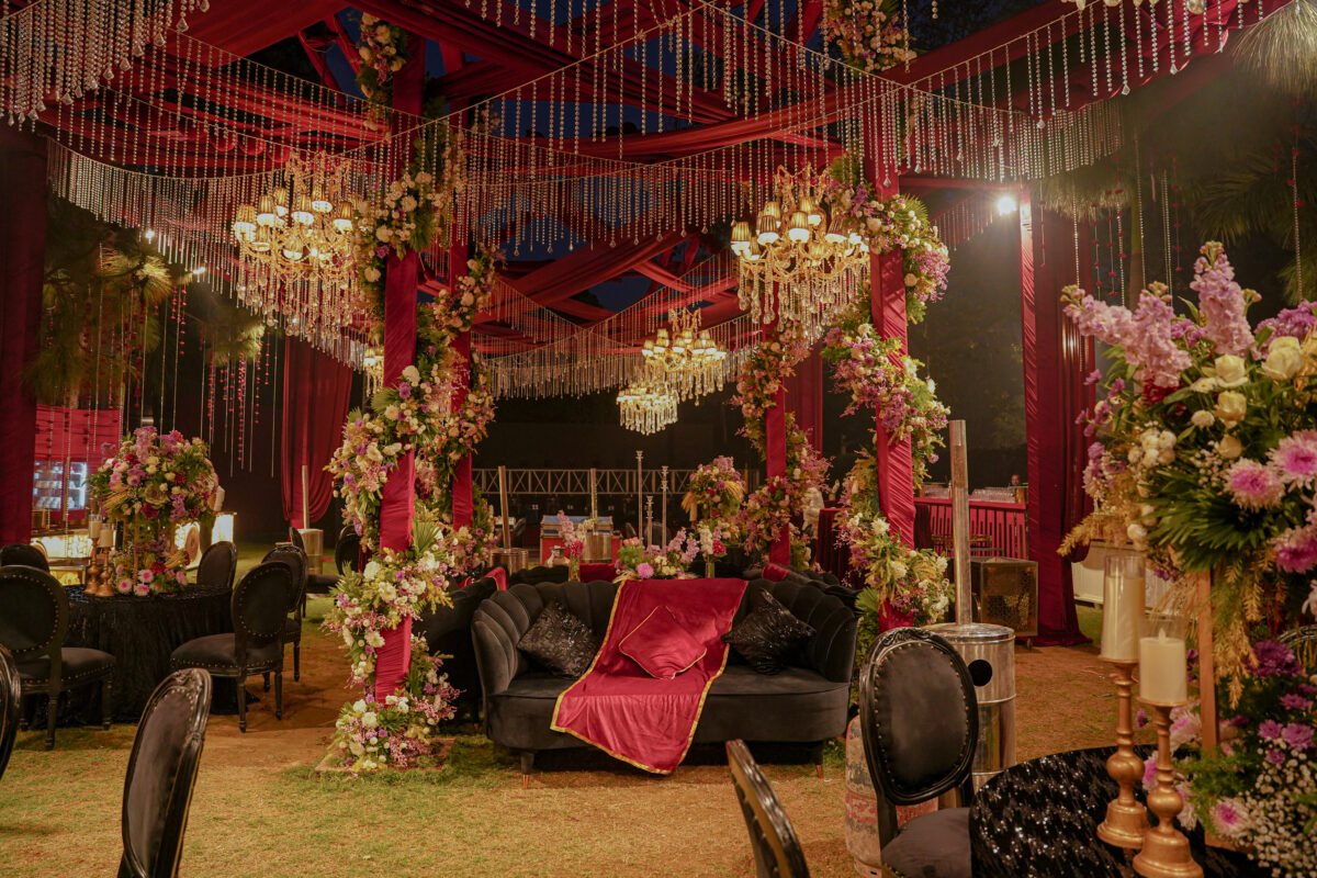 Cocktail / Sangeet Decor Image